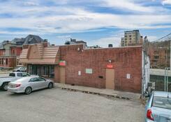 
                                	        Centre Ave Shops
                                    