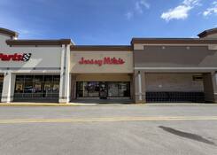 
                                	        Northgate Plaza
                                    
