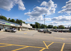 
                                	        Greensburg Shopping Center
                                    
