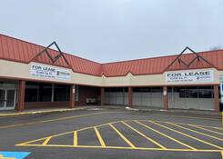 
                                	        Point Plaza Shopping Center
                                    